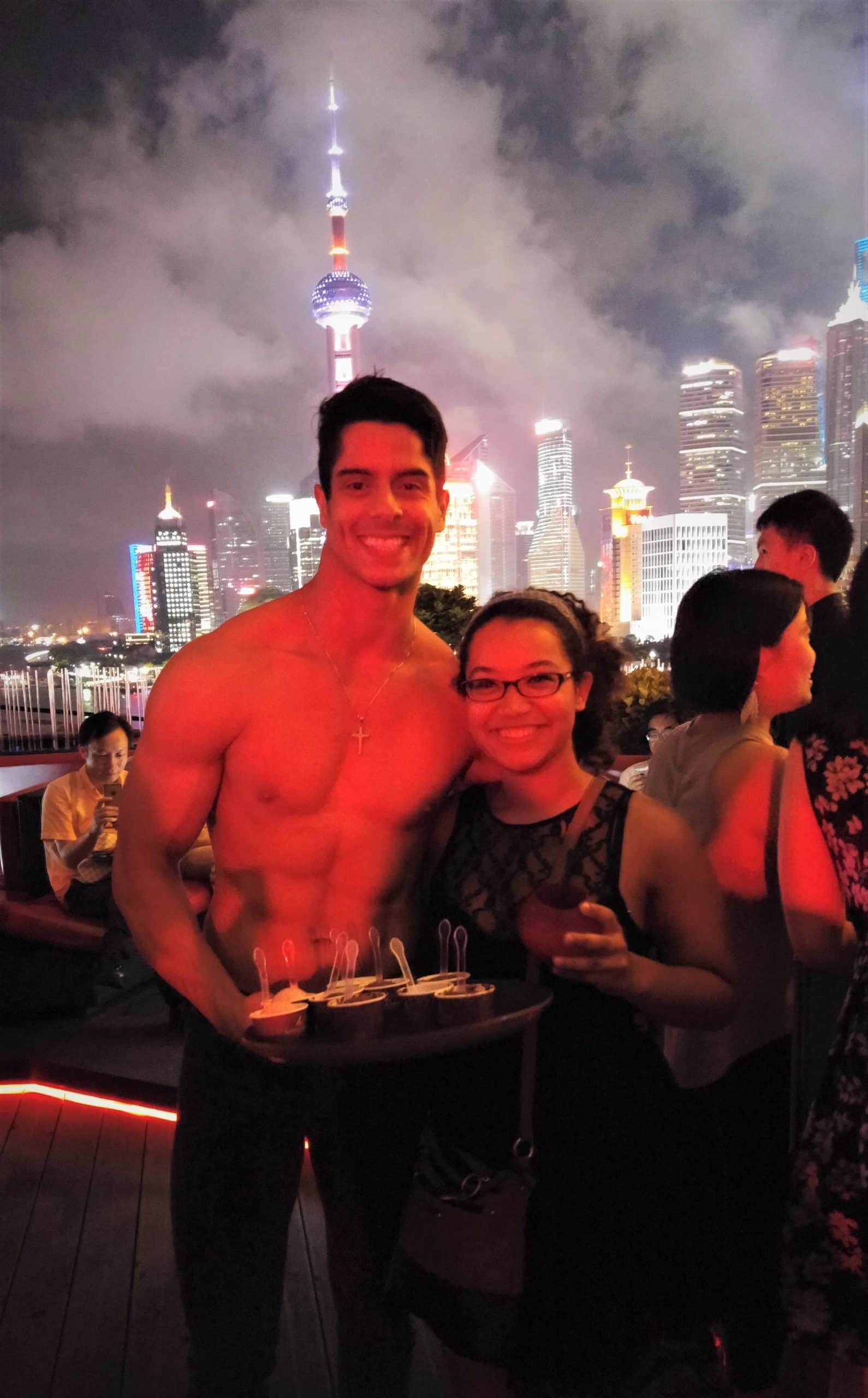 FREE COCKTAILS AND ICE CREAM IN CHINA?? YES PLEASE!