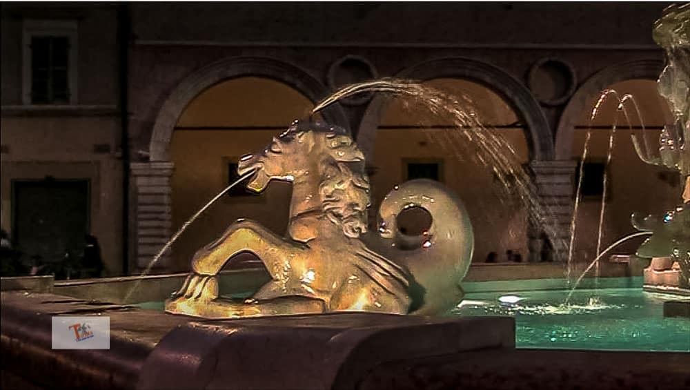 Pesaro: fountain "Pupilla di Pesaro", detail